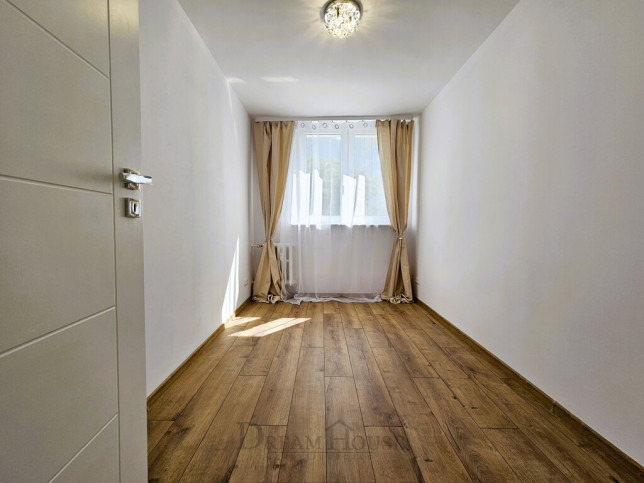 Mieszkanie Sprzedaż  os. Dolinki Ludwika Zamenhofa 7